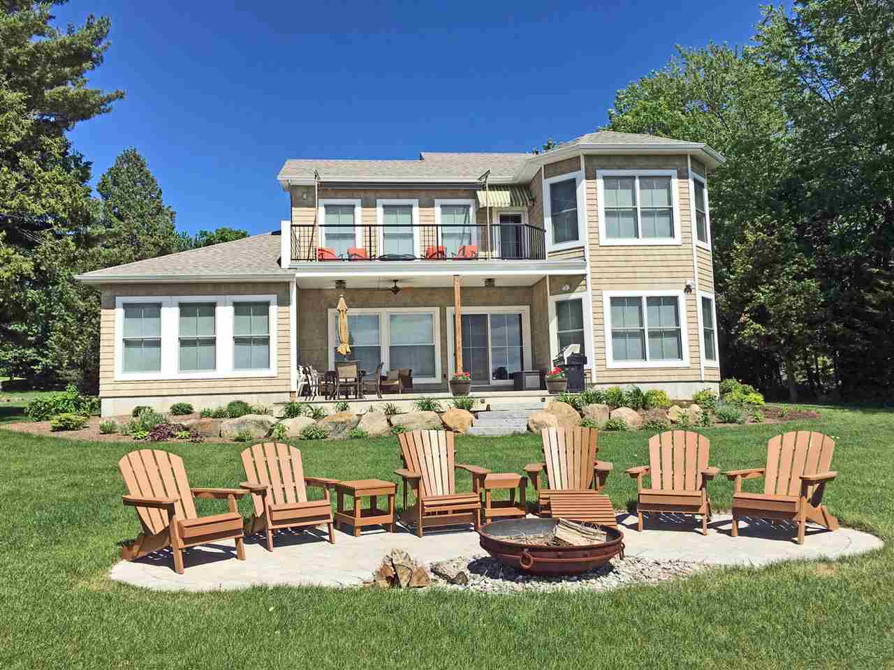 2 Sandy Cove Grand Isle, Vermont Sold in 2017