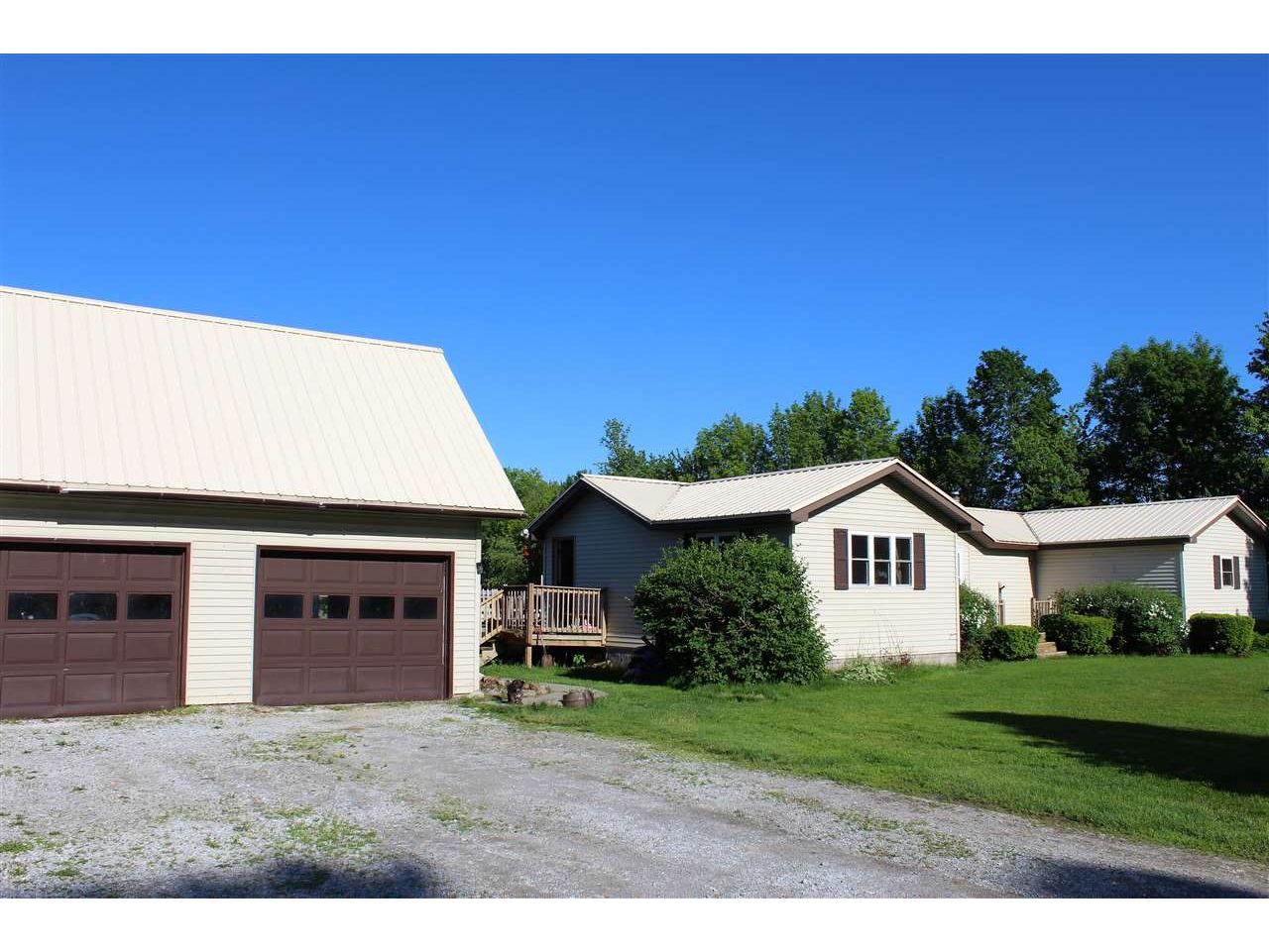 44 Martell Road Alburgh, Vermont Sold in 2017