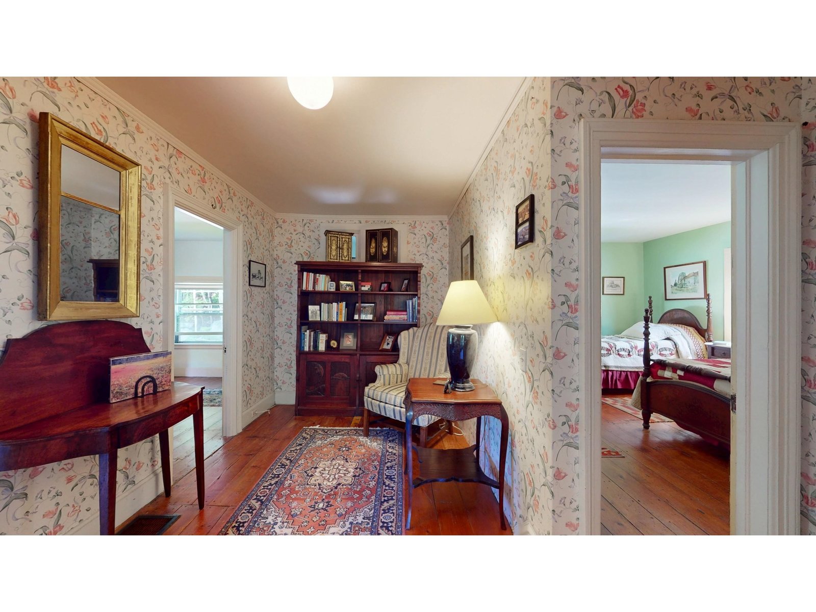 464 East Main Street