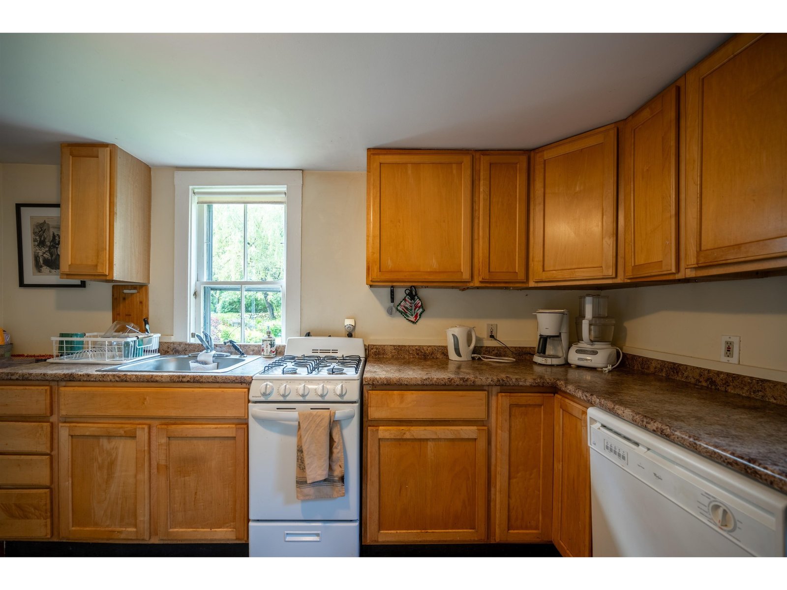 Apartment Kitchen