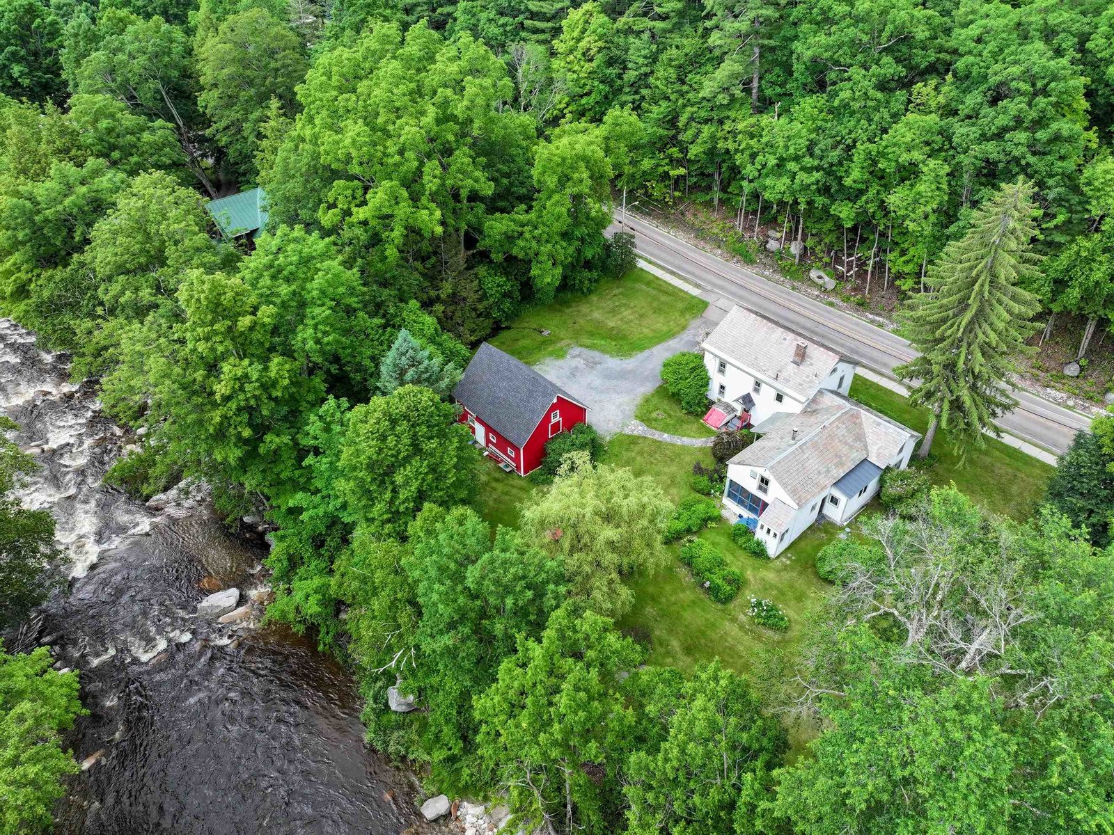 464 East Main Street