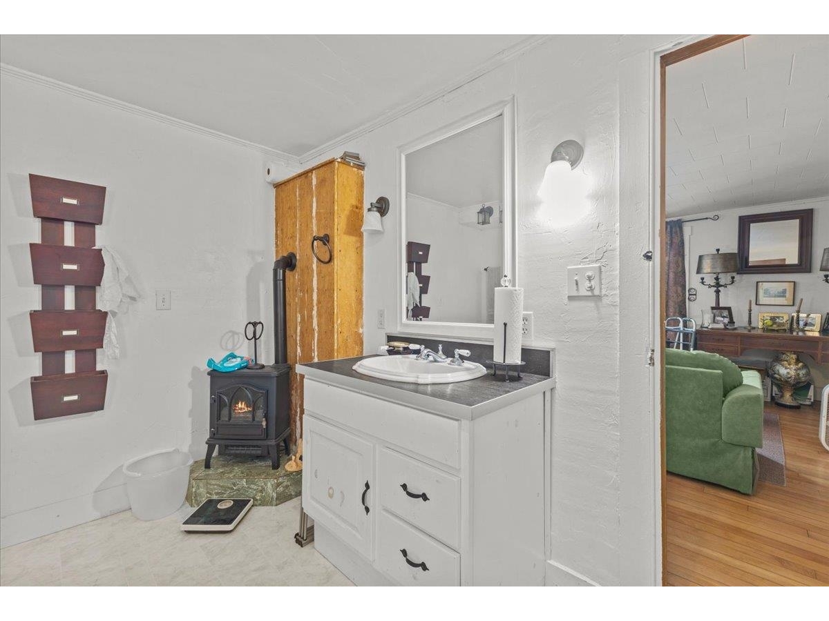 464 Mudgett Hill