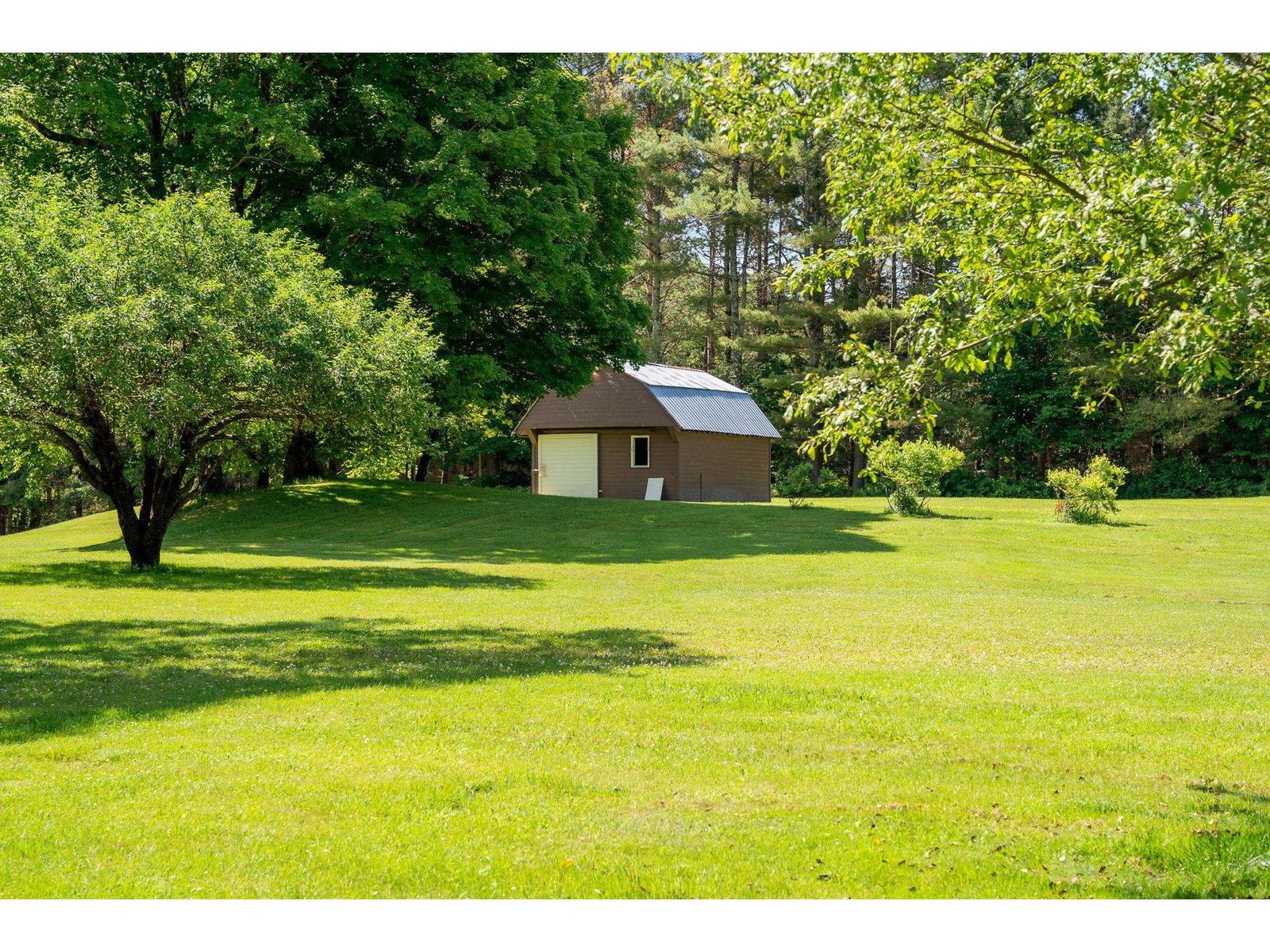 464 Pleasant Valley Road