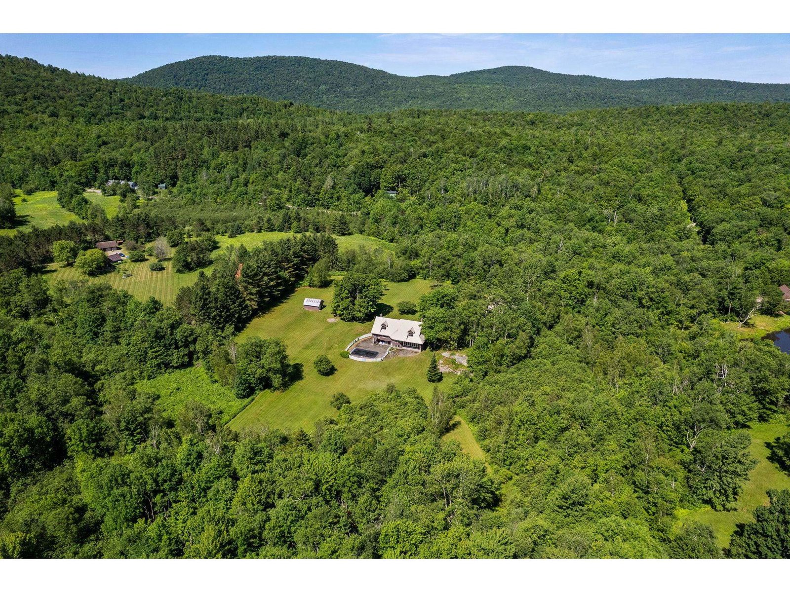 464 Pleasant Valley Road