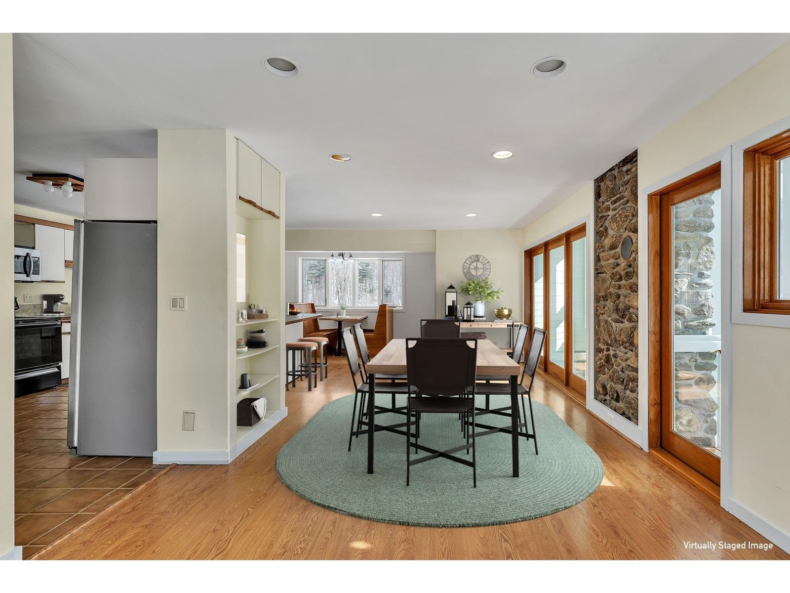 464 Pleasant Valley Road