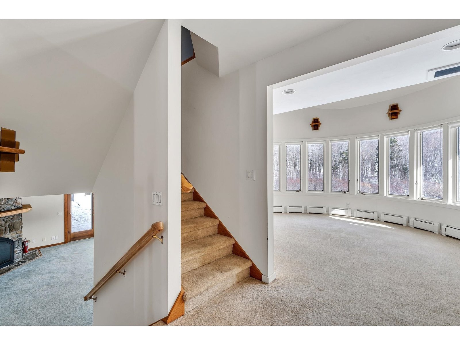 464 Pleasant Valley Road
