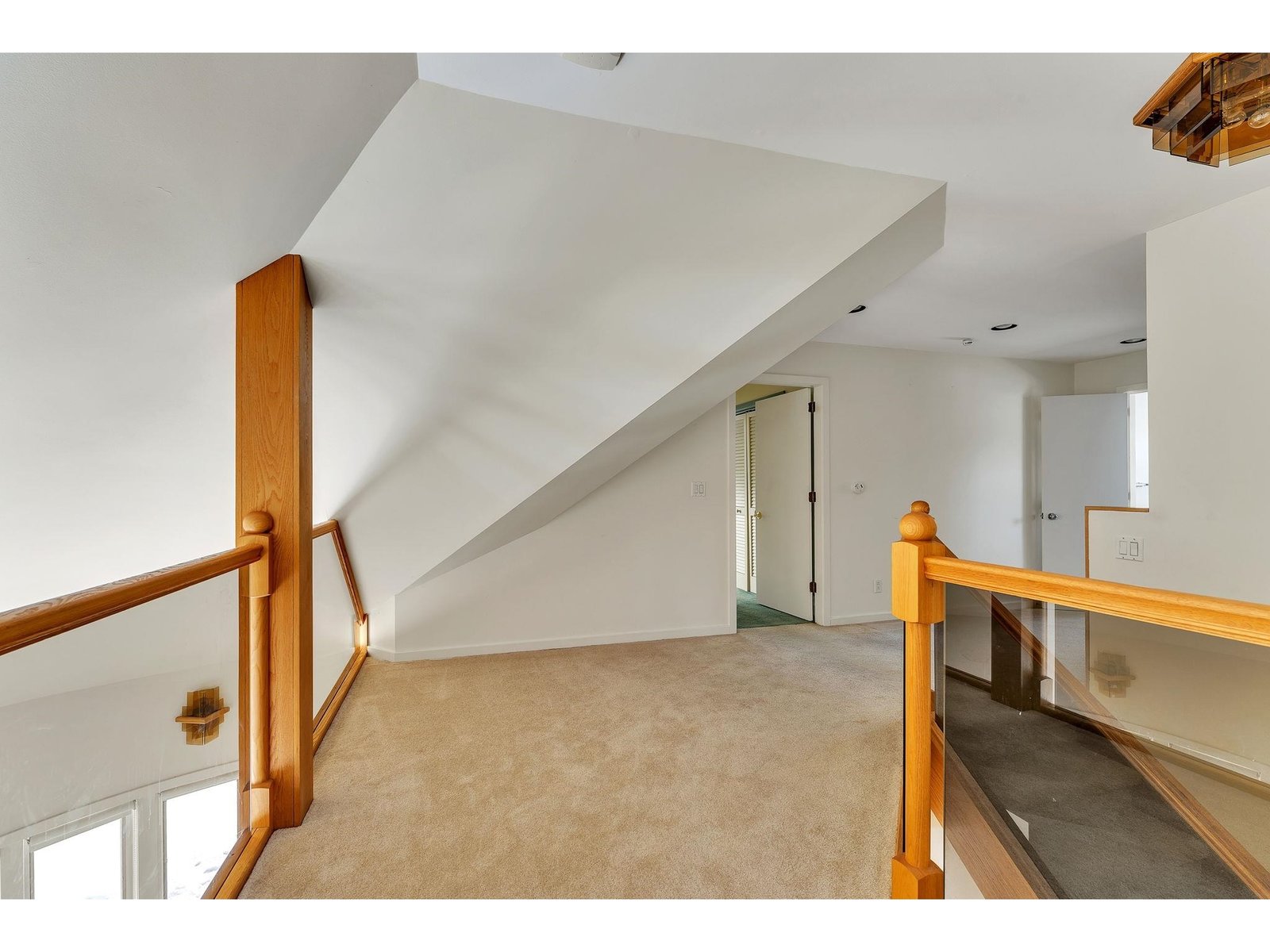 464 Pleasant Valley Road