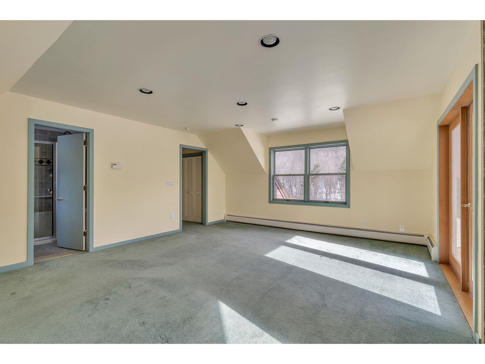 464 Pleasant Valley Road