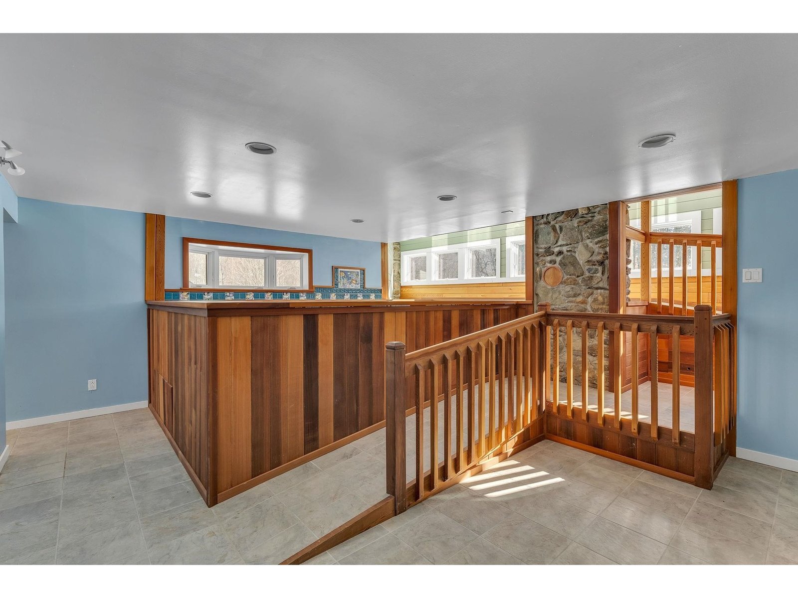 464 Pleasant Valley Road