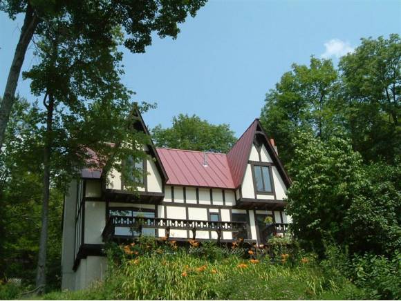 464 Sugar Bush Lane