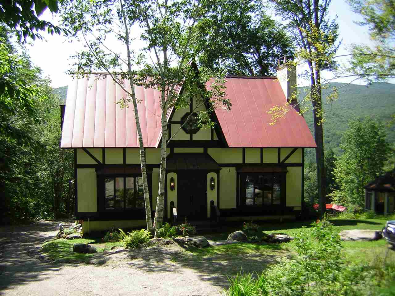 464 Sugar Bush Lane