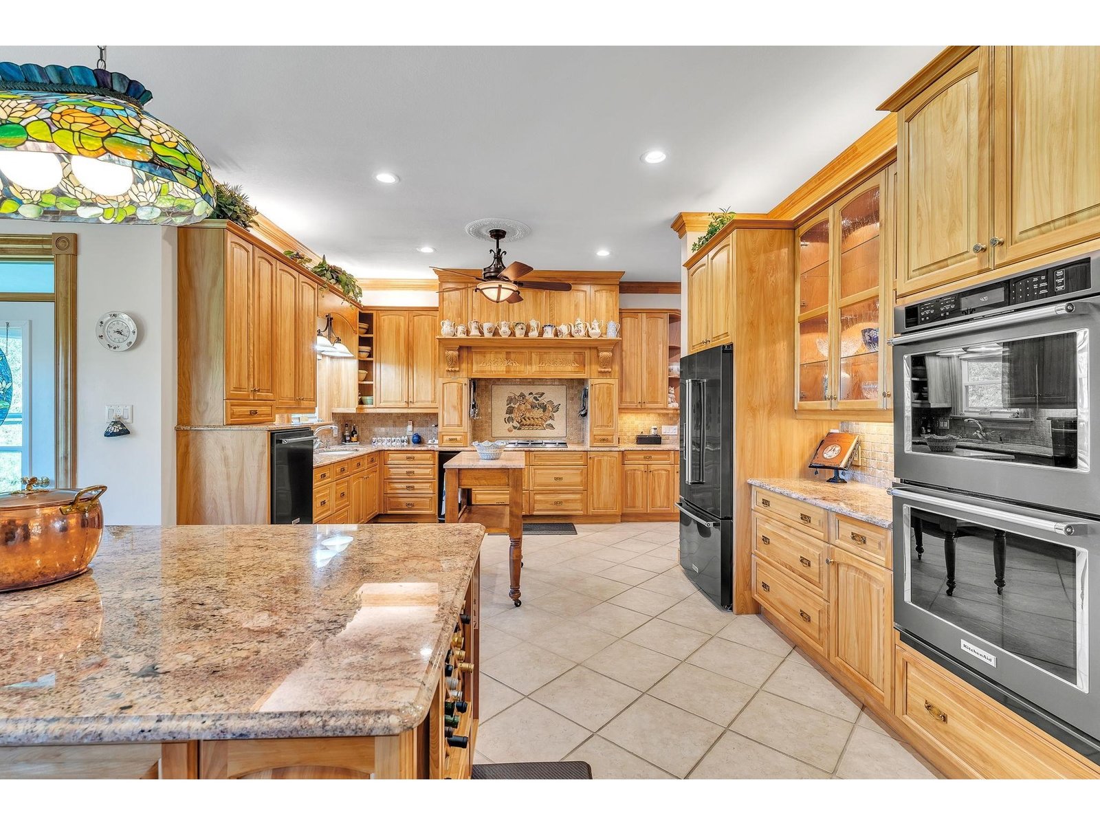 Kitchen w/ Double Ovens