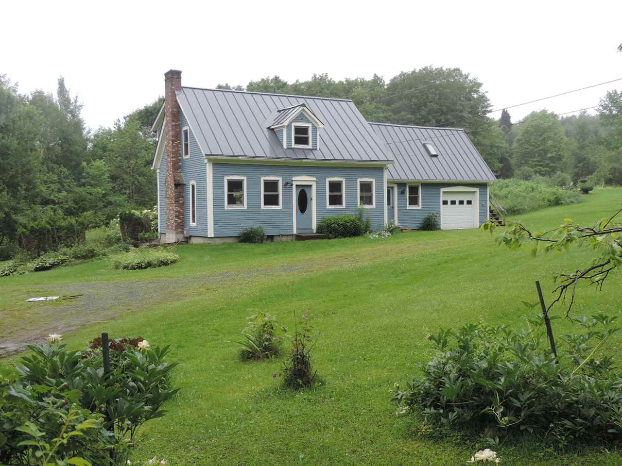 613 S. Albany Road Albany, Vermont