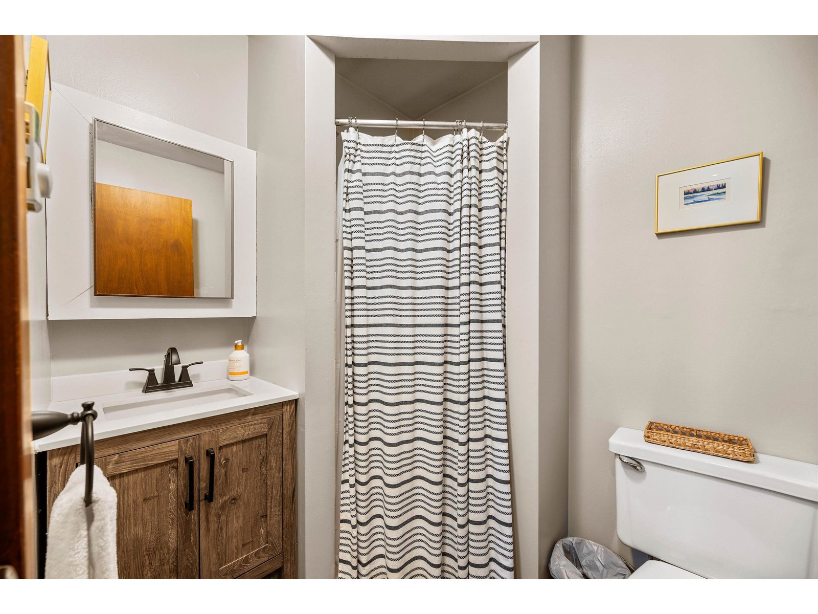 4649 Battleground Road, Unit 50