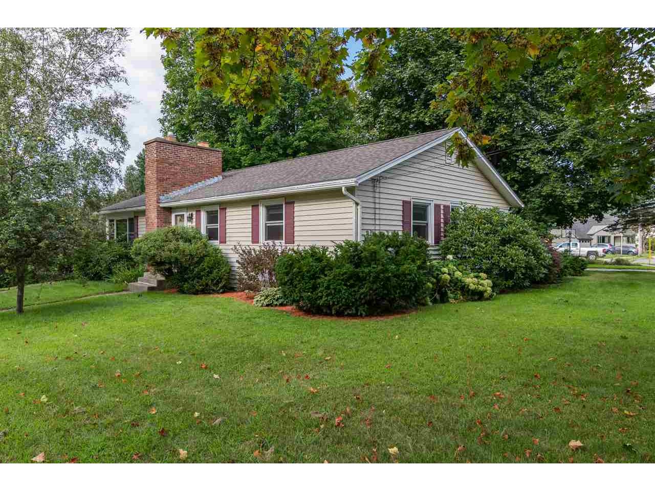 166 Shore Road Burlington, Vermont Sold in 2018