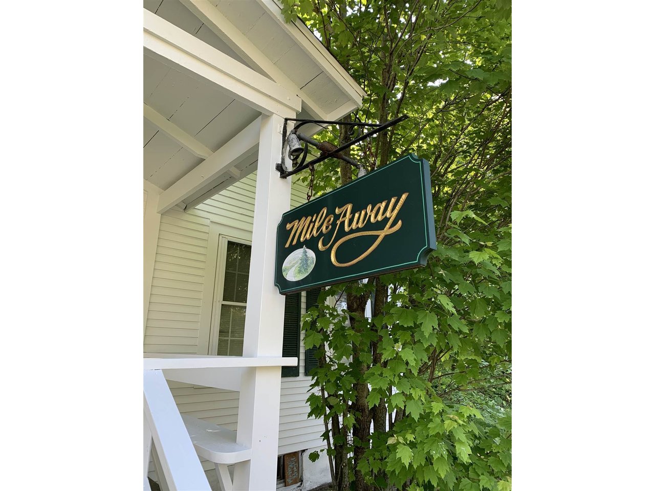4656 Mountain Road