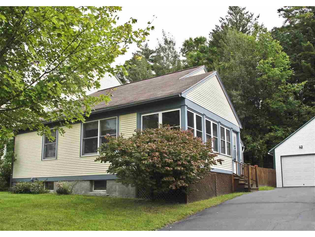 5 Stonegate Drive, Unit 5 Middlebury, Vermont Sold in 2017 Coldwell Banker Hickok & Boardman