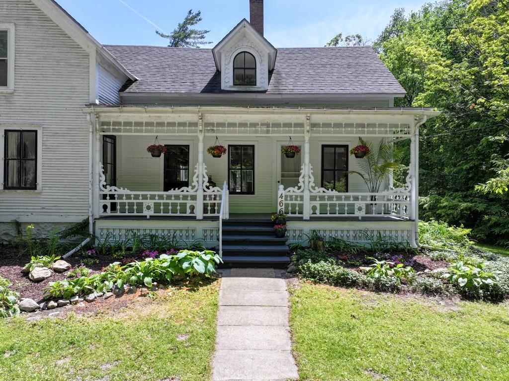 466 East Main Street