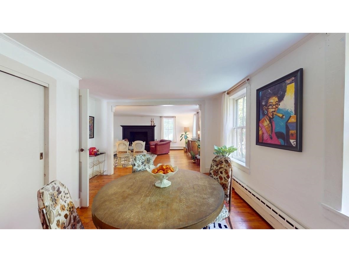 466 East Main Street