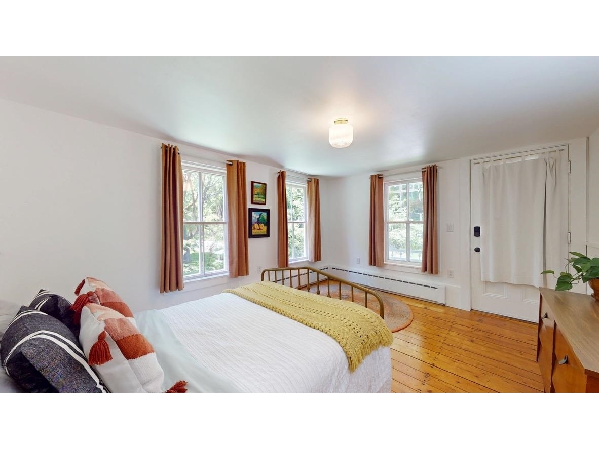 466 East Main Street