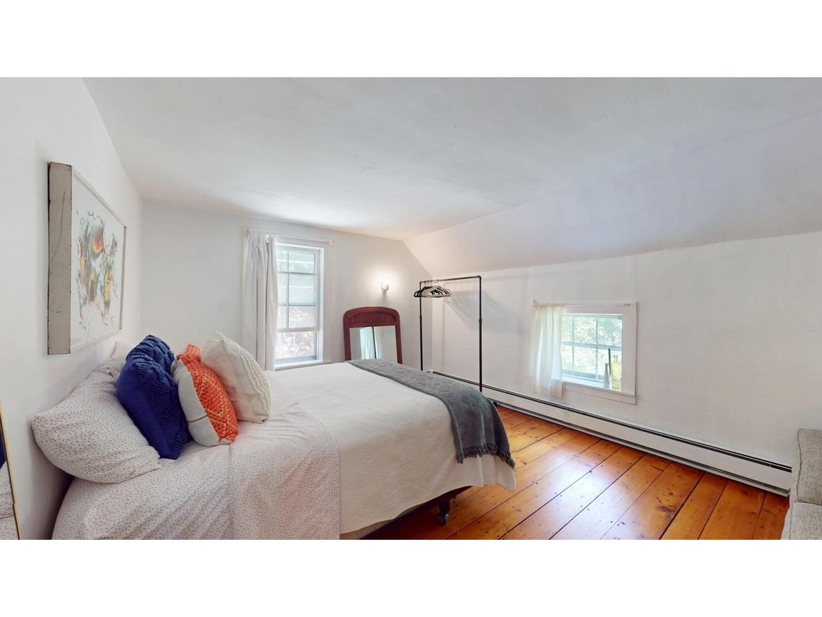 466 East Main Street