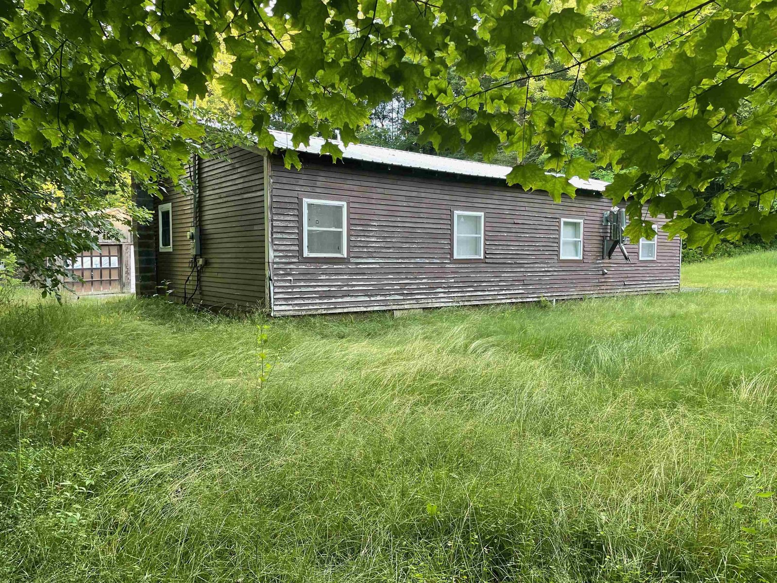 466 Estey Lane