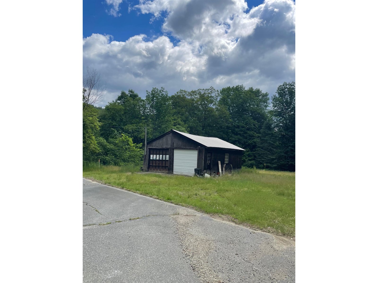 466 Estey Lane