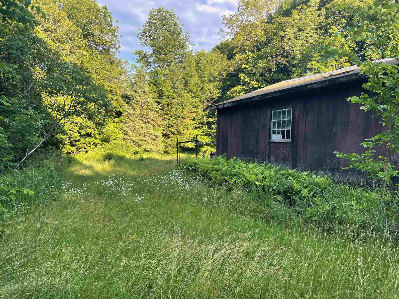 466 Estey Lane
