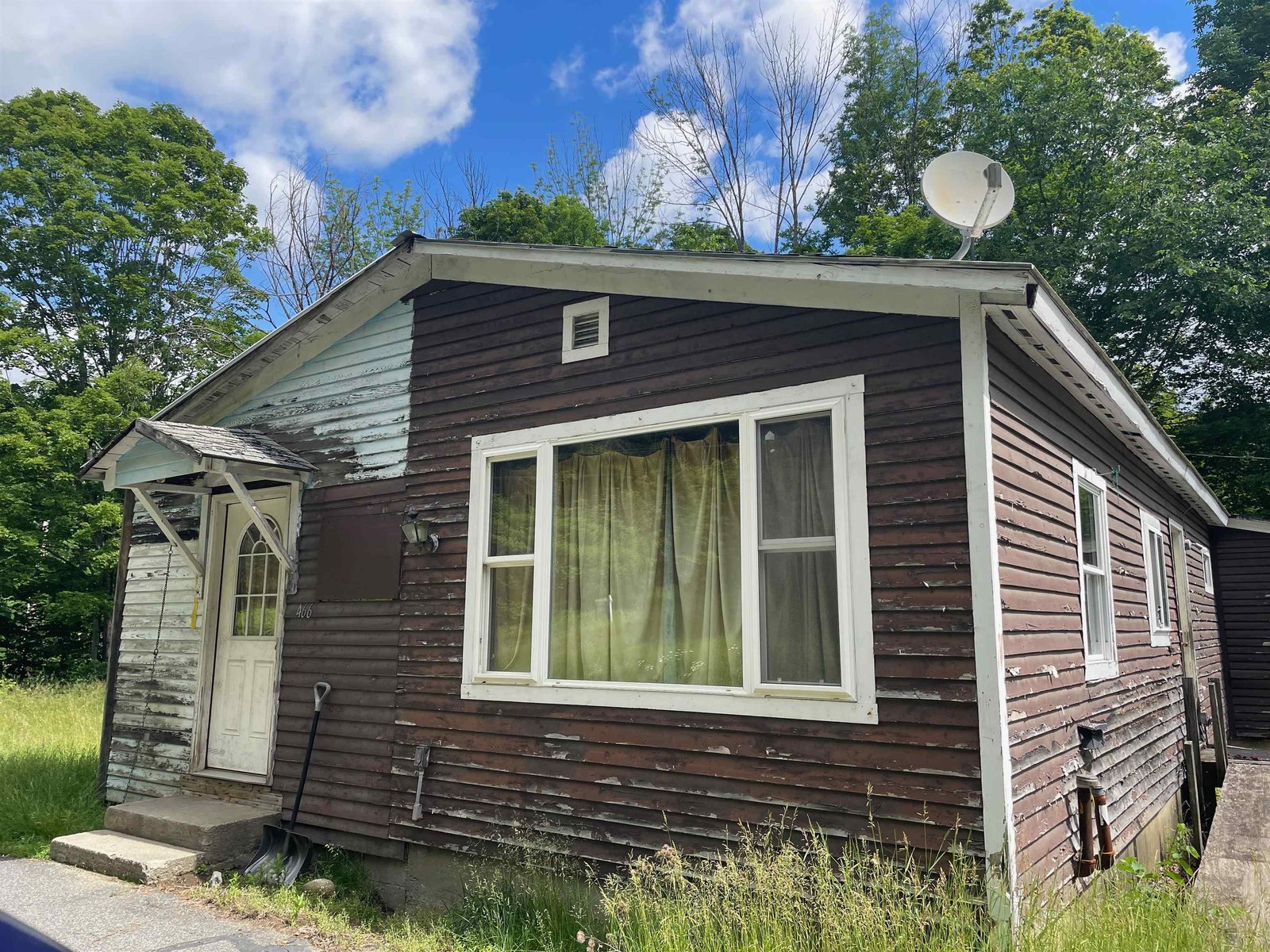 466 Estey Lane