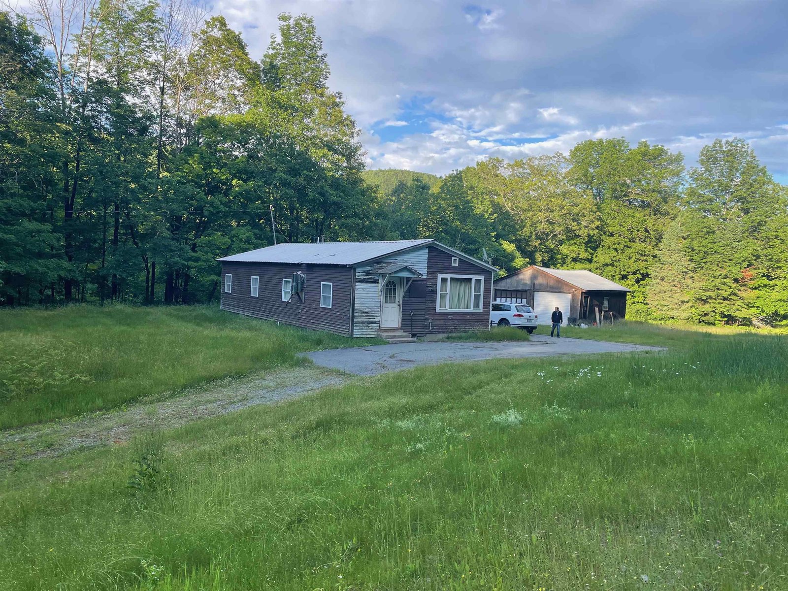 466 Estey Lane