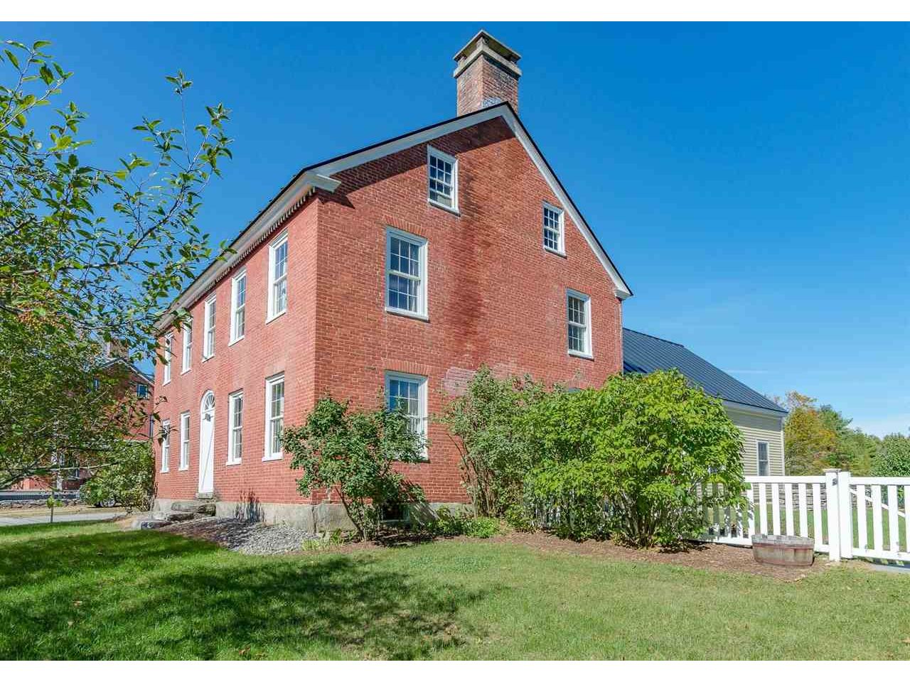 728 Main Street Chester, Vermont Sold in 2017