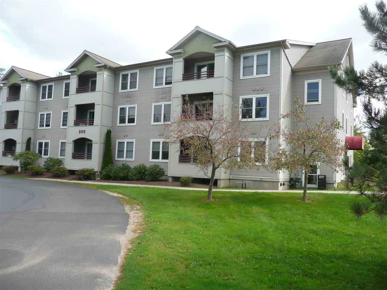 305 Lime Kiln Road South Burlington, Vermont Sold in 2017