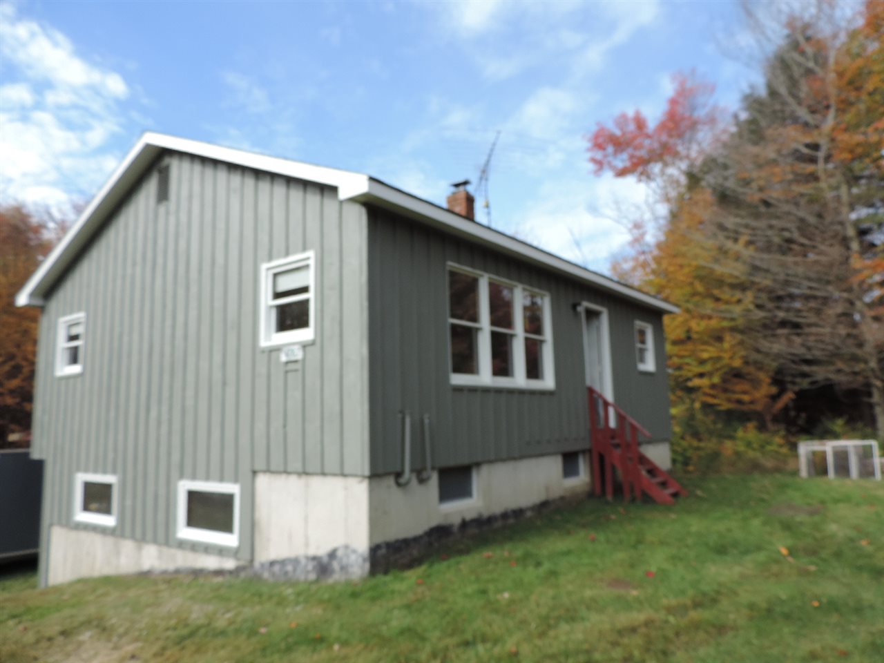 4783 Hinman Settler Road Brownington, Vermont Sold in 2017 Coldwell