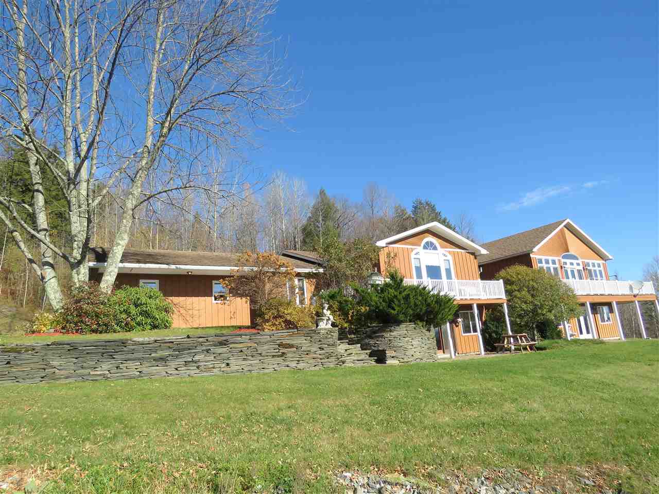 310 Piette Drive Irasburg, Vermont Sold in 2018