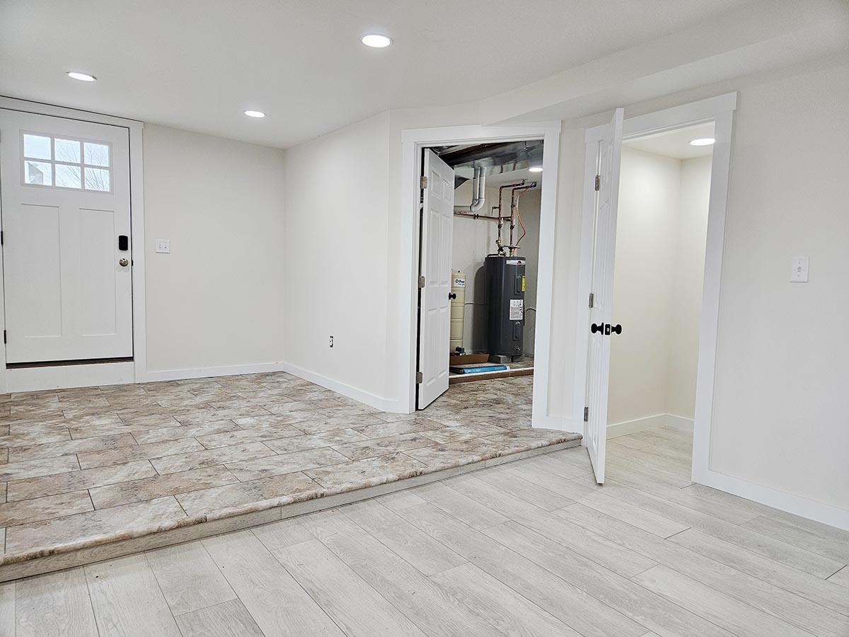 Basement with Closet/Utility Room