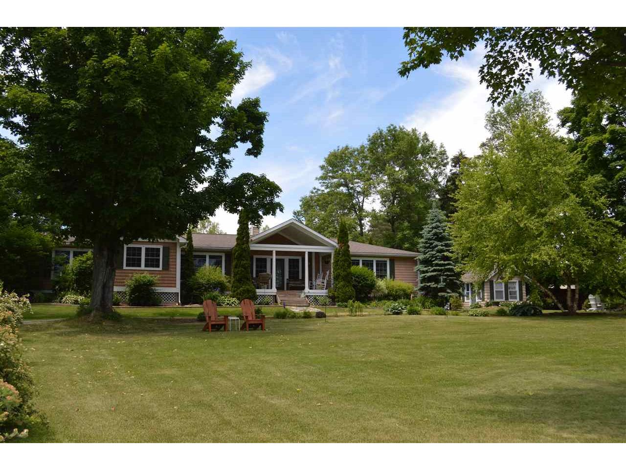 812 Hathaway Point Road St. Albans Town, Vermont Sold in 2018