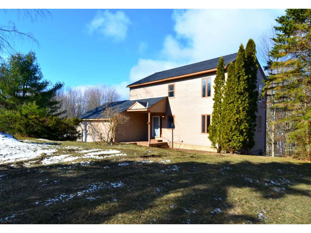 92 Maplewood Avenue Milton, Vermont Sold in 2018