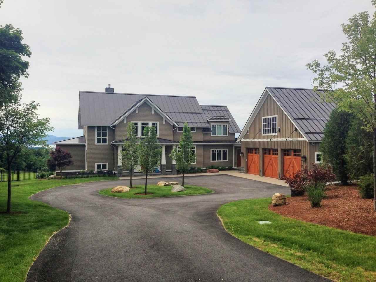 1437 Spear Street, Unit 1 South Burlington, Vermont Sold in 2018