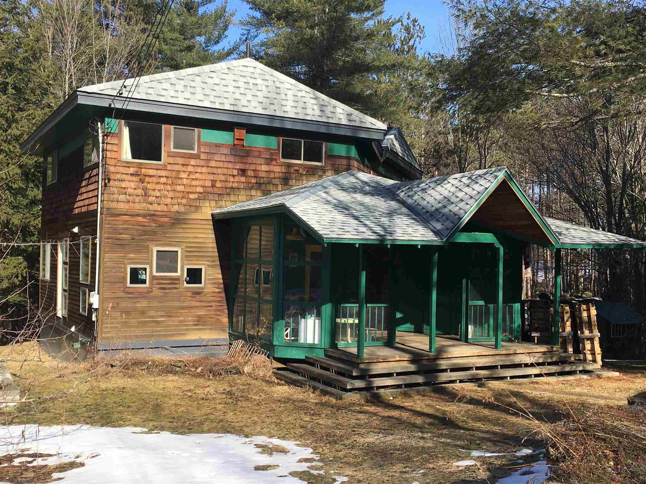 469 Howes Road