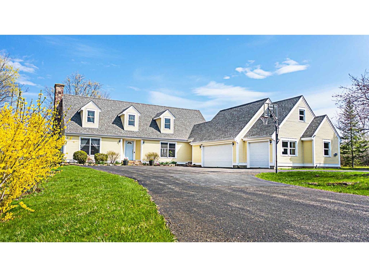 469 Ridgefield Road