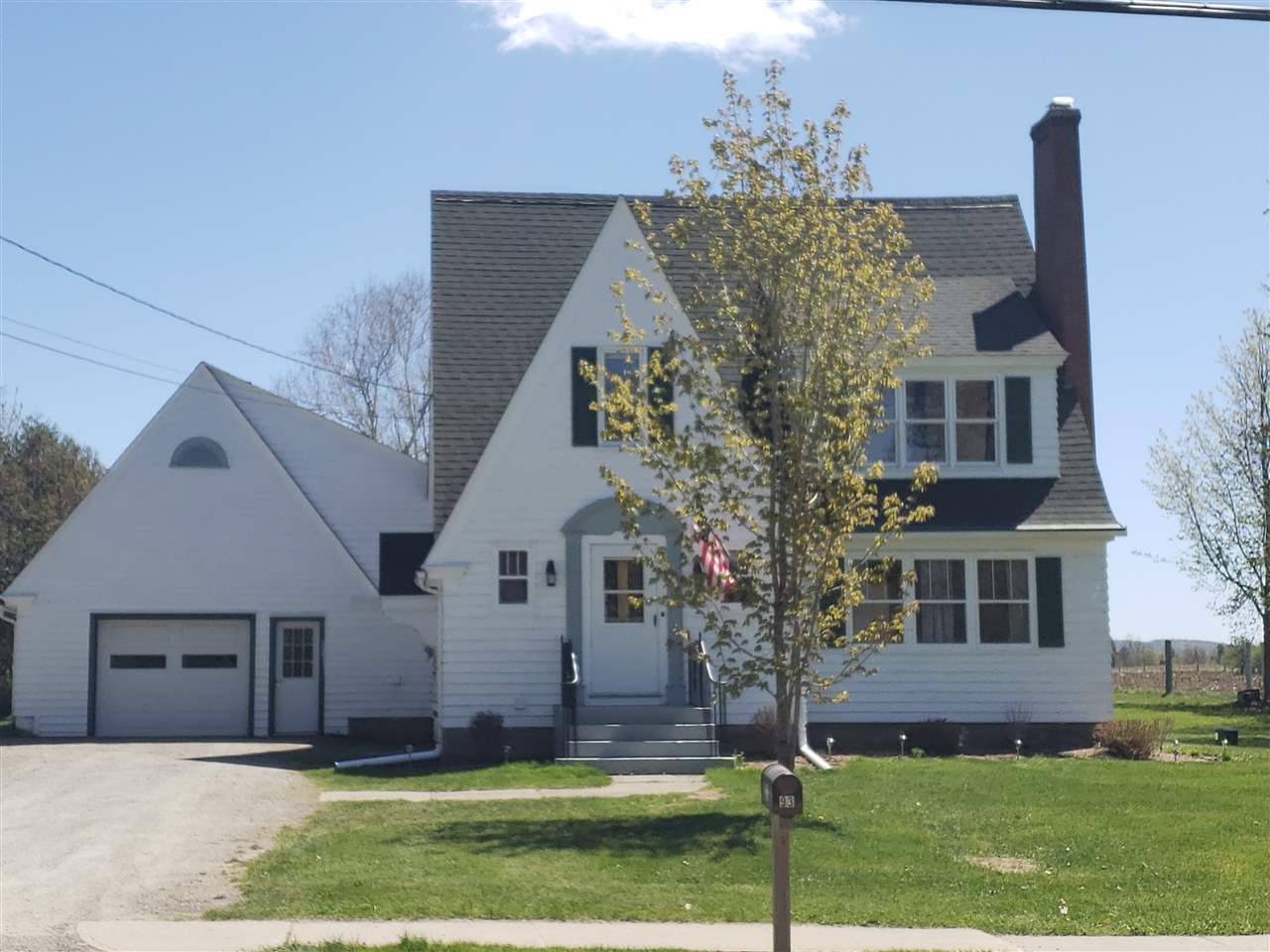 93 Main Street Derby, Vermont Sold in 2018