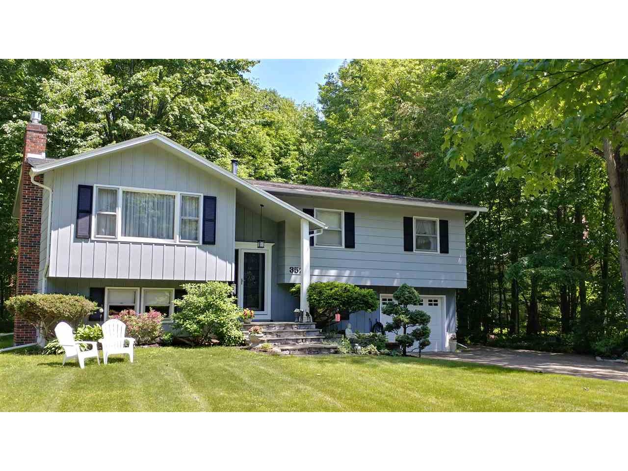 352 White Birch Lane Williston, Vermont Sold in 2018