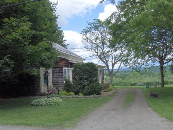 47 Brigham Hill Rd