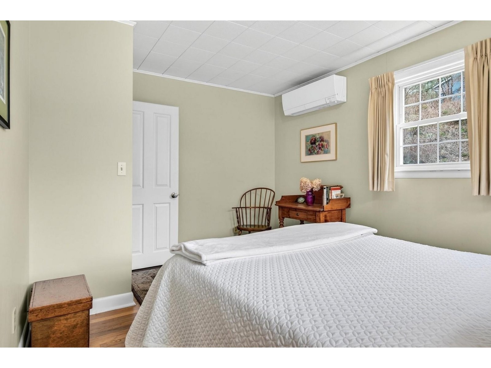 47 Chatterton Park