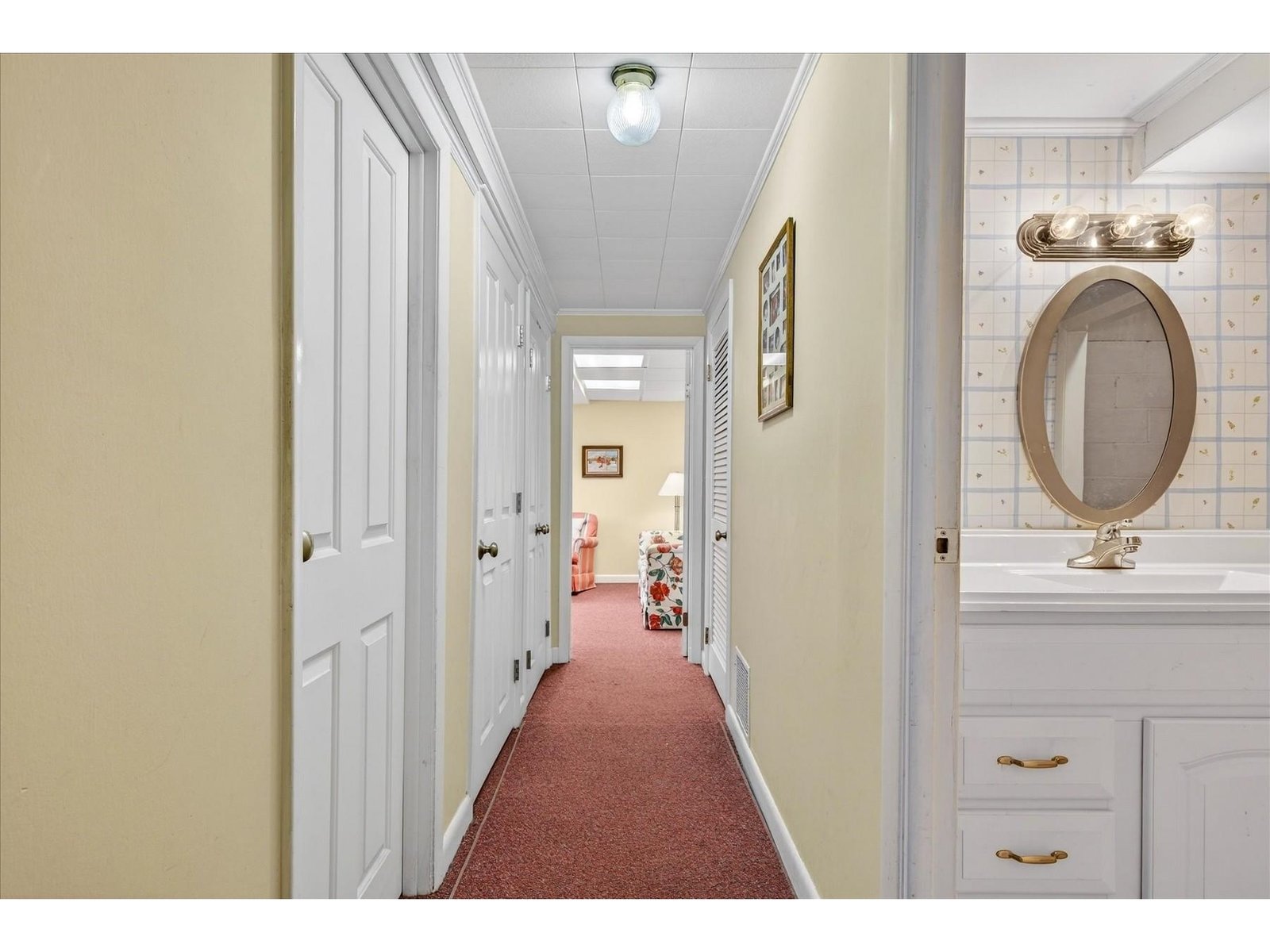 47 Chatterton Park