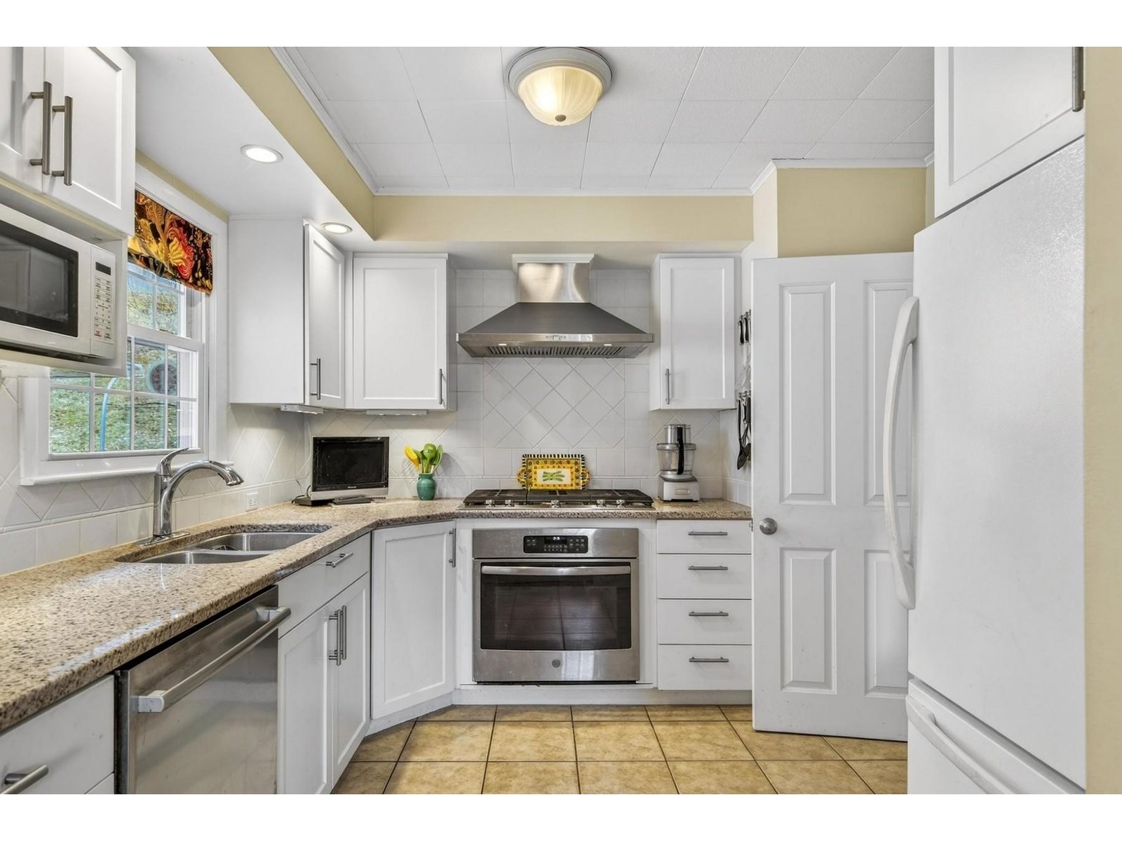 47 Chatterton Park