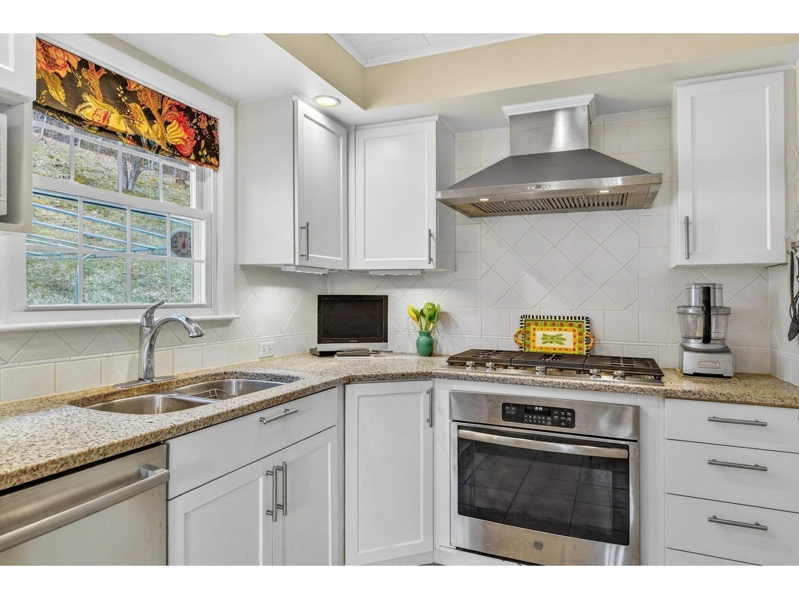 47 Chatterton Park