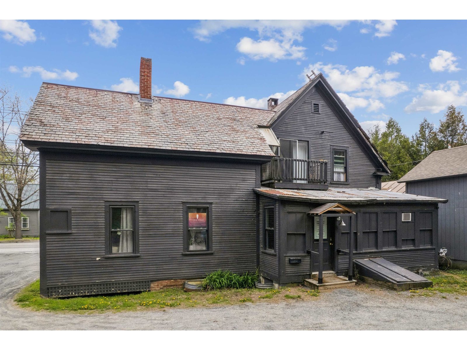 47 Pleasant Street