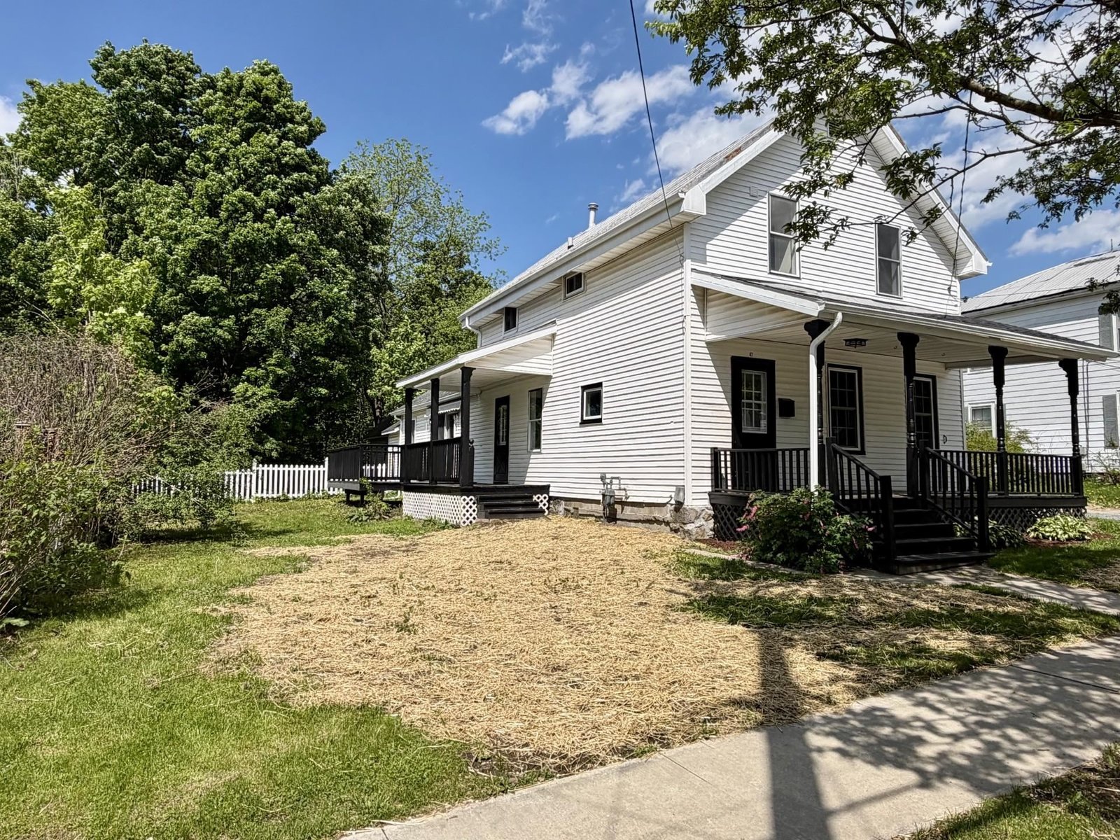 47 Upper Welden Street