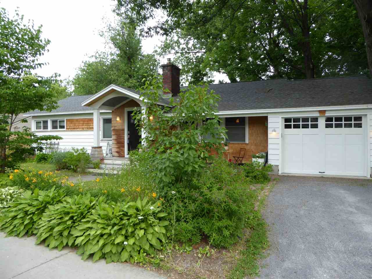 Sold property in Burlington Sold property in Burlington